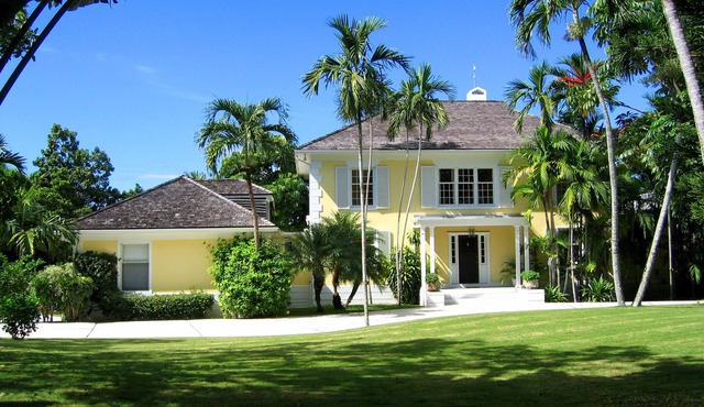 Lyford Cay Colonial Chic