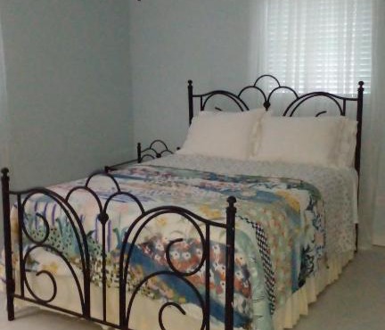 Lynn's Cozy Cottage