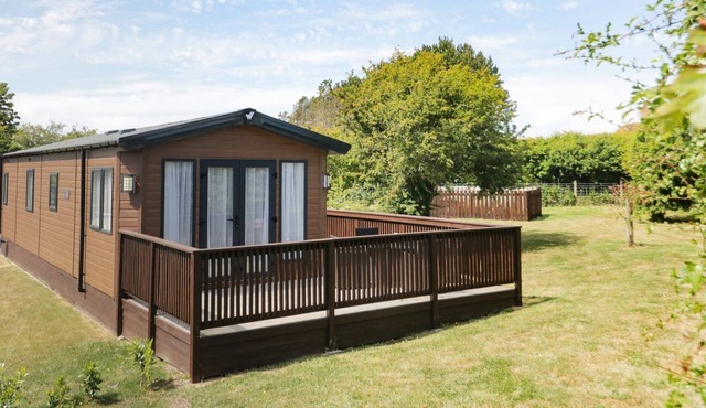 MAPLE LODGE, pet friendly, country holiday cottage in Runswick Bay