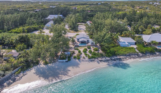 Marco Polo Exuma Beachfront with Private Pool