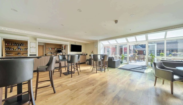 Marine Court Ground-floor Accessible Double