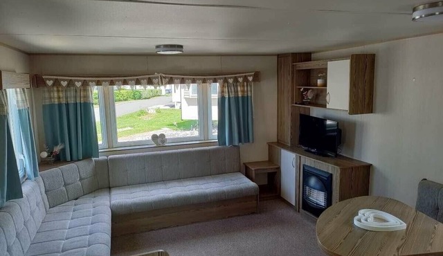 MARTON MERE HOLIDAY VILLAGE - HOLIDAY ACCOMMODATION 17751 in Blackpool