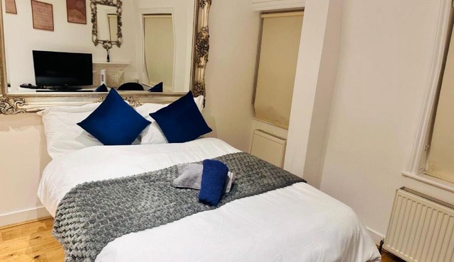 Mayfair Luxury 2-Bedroom Apartment Bond Street