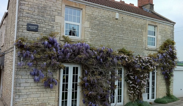 Midsomer Manor Near Bath - Hot Tub & Lodge
