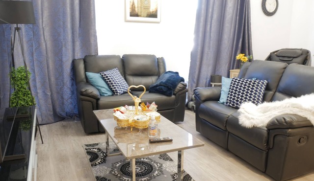 Milton Keynes Luxury Massage Apartment