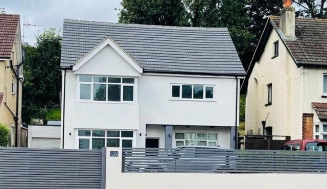 Modern Beautiful 5bed -Sleeps 11