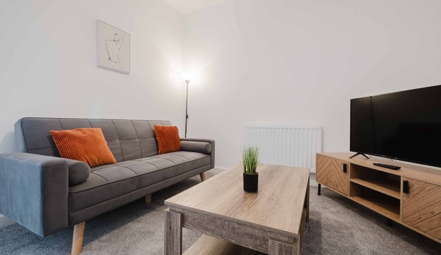 Modern & comfy 3 bed house