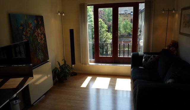 Modern London Tower Bridge apartment