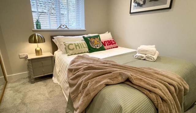 Modern New-Build 1 Bed House Near Science Parks