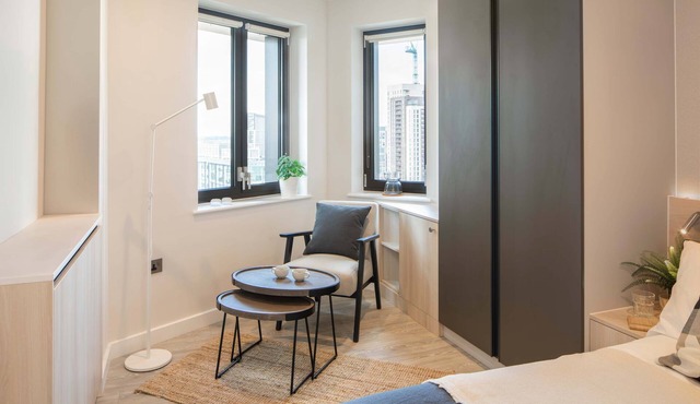Modern Studio w/Gym & Co-Working : StayCozy