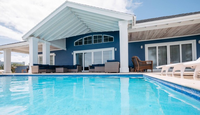 Most 5 Stars on the Island! Extremely Private on Sandy Beach...Stunning!
