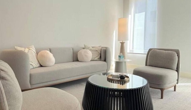 New 1bd - Gated - Pool Beach and Gym access - High speed internet