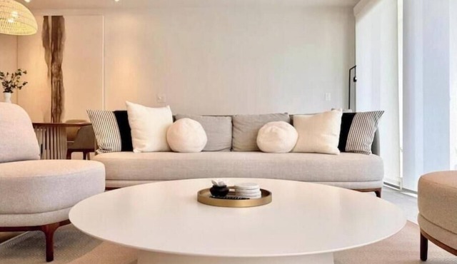 New 3bd Townhouse - Gated - Private Plunge Pool - Beach and Gym access - Up to 6