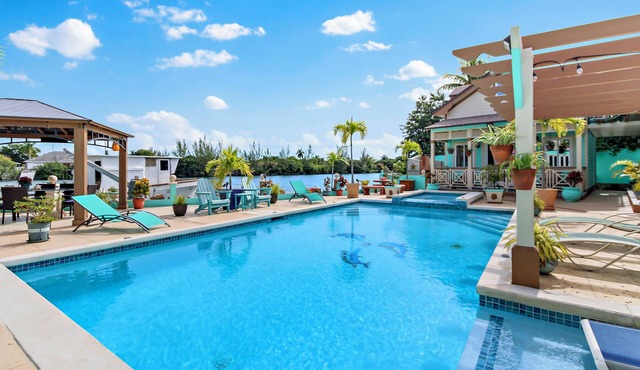 NEW LUXE Canal-Front Cottage in THE BAHAMAS!