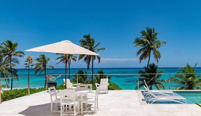 New Luxury Beachfront Estate with Pool on Prestigious Banks Road