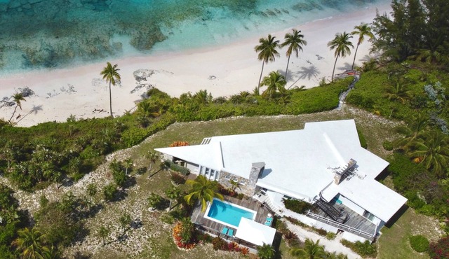 Newly Remodeled Beachfront Estate w/Pool, Views, Walk to Restaurant/Bar
