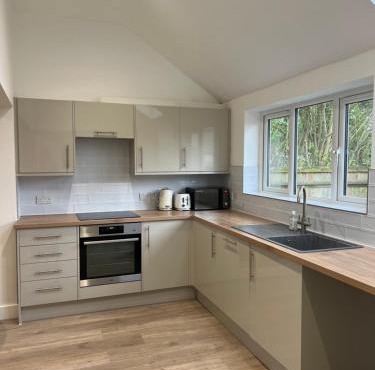 Newly renovated large home that sleeps 7 people