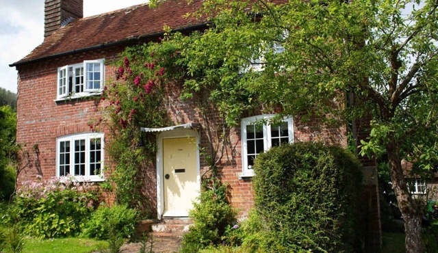 Newstead Farmhouse near Lewes.
