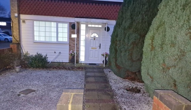 NightRest Homes Hemel Hempstead 4 Bedroom 2 Toilet