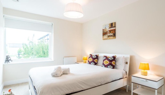 Niksa Serviced Accommodation Welwyn Garden City- One Bedroom