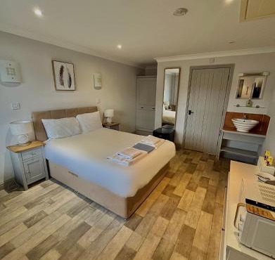 Oak, Country chalet located in Pegsdon