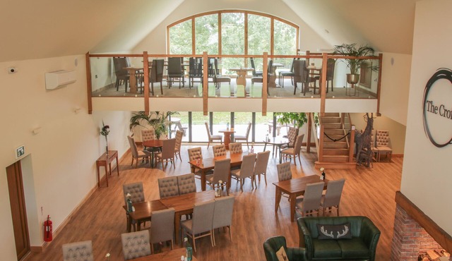 Oak Lodge