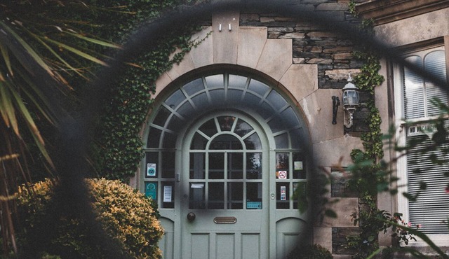 Oakfold House