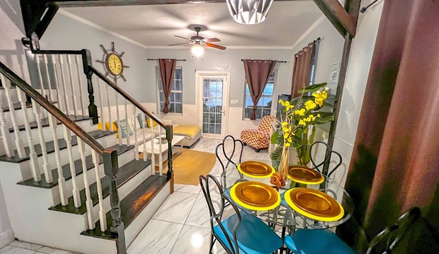 Ocean Front Retreat w Pool, 4 Private Suites on Gated Estate Sleeps 19