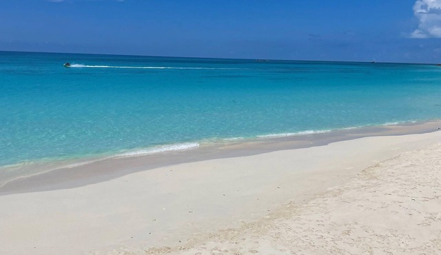 Ocean View 2 Bedroom Condo in Bimini Bay