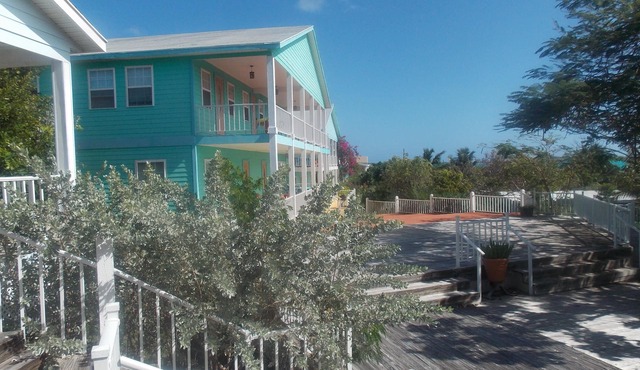 Ocean View Living on Tranquil Island