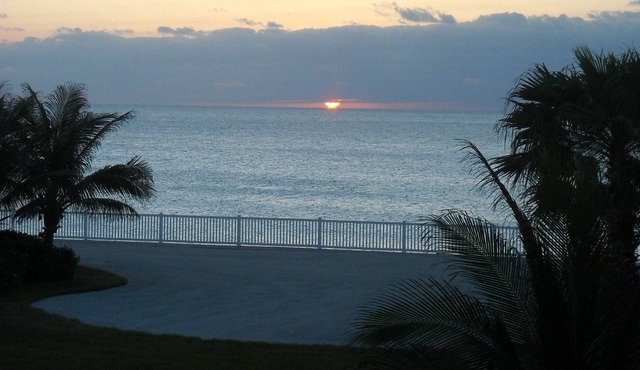 Ocean View Resorts World Bimini Bay 2/2 luxury Villa