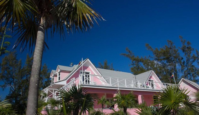 Oceanfront Luxury Private Home/villa, on Winding Bay, Eleuthera