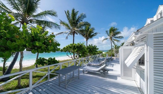 Oceanfront on Harbour Island's famous pink beach with pool.