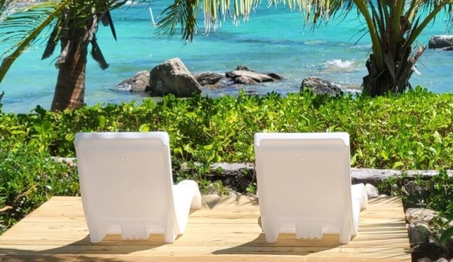 Oceanfront Villa steps away from the ocean- Featured on HGTV Bahamas Life