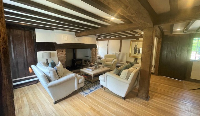 Old Manor House - an idyllic country house