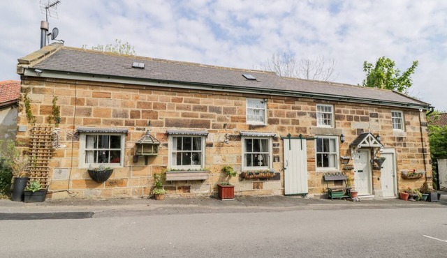 Old Stables Cottage, Loftus