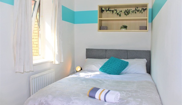 Oldbrook Lovely 3 bedroom house FREE WIFI AND NETFLIX