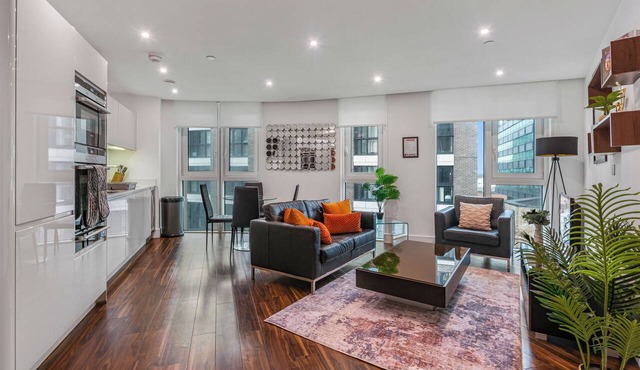 One Bedroom Apartment at Alie Street in Aldgate London by MySquare