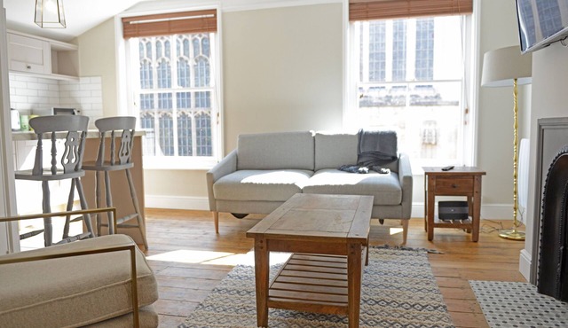 One bedroom apartment with Cathedral View in Historic Town of Bury St Edmunds