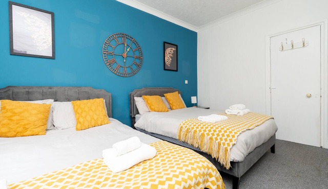 Open Mind Property - Spacious 2 Bedroom Flat