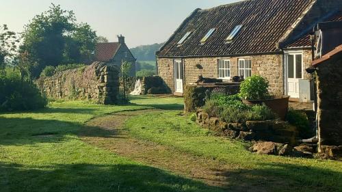 Orchard Cottage - a countryside stone cottage in a peaceful location