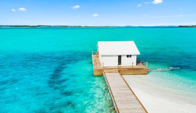 Overwater Bungalow at Georgetown
