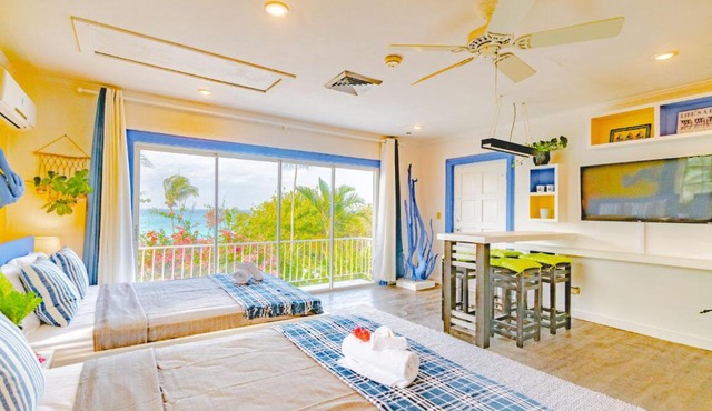 Panoramic Cottage at Viking Hill - Love Beach