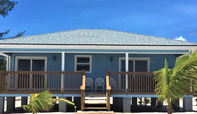 Paradise Beach Guest #House : 2 Bedroom guest house on a private beach