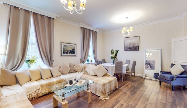 Park Lane Apartments - Shaw House - Three Bedroom