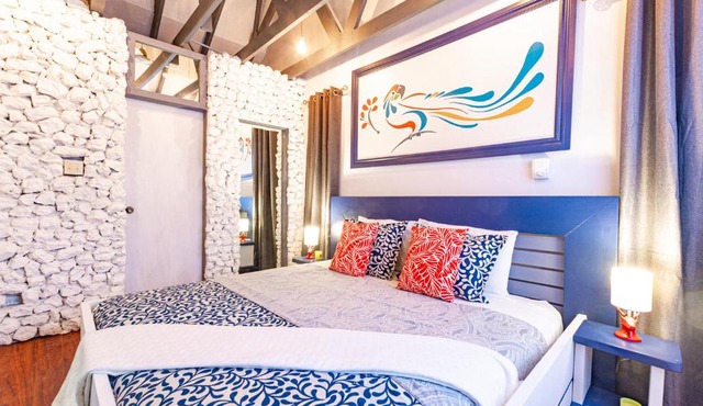 Parrot Cottage at Viking Hill - Love Beach
