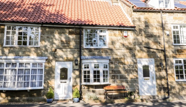 PARVA, pet friendly, with open fire in Stokesley