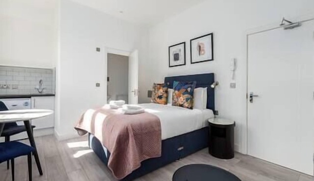 PBC | Studio Apt in Richmond (RICH3)