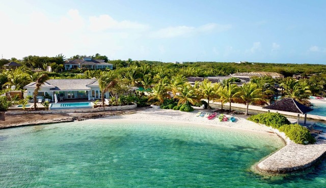 Peeps Cottage - Oceanfront w/Private Beach, Pool & Spa