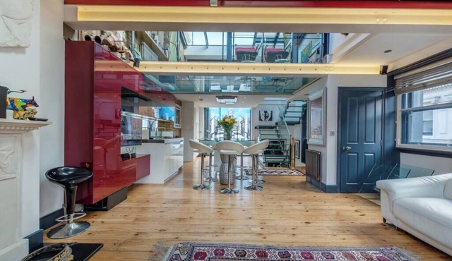 Penthouse with Rooftop Overlooking British Museum
